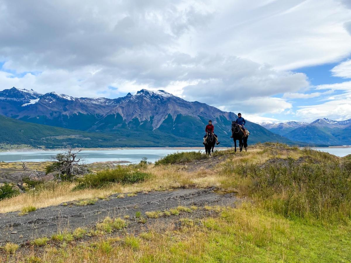 Estancia Nibepo Aike Colonia Francisco Perito Moreno Luaran gambar